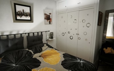 A fully renovated corner bungalow with a large garden.